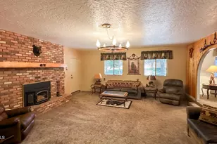 2499 Canyon Dr, Forest Lakes, AZ 85931 - Photo 19
