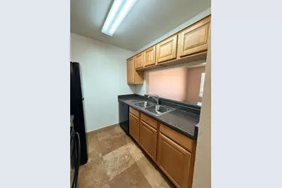14203 N 19th Avenue #Unit 1040, Phoenix, AZ 85023 - Photo 5