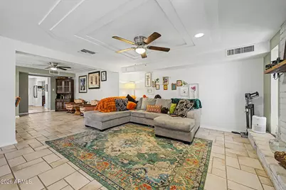 3028 W Laurel Lane, Phoenix, AZ 85029 - Photo 9