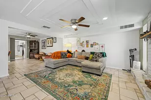 3028 W Laurel Ln, Phoenix, AZ 85029 - Photo 9