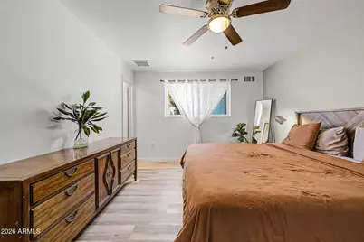 3028 W Laurel Lane, Phoenix, AZ 85029 - Photo 19