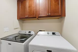 5450 E Deer Valley Dr, Phoenix, AZ 85054 - Photo 33