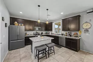 18235 W Ida Ln, Surprise, AZ 85387 - Photo 15