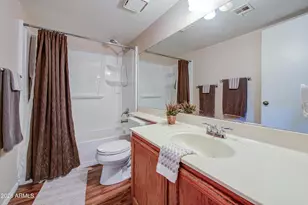 18811 N 19th Ave, Phoenix, AZ 85027 - Photo 9