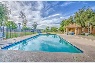 18811 N 19th Avenue #2006, Phoenix, AZ 85027 - Photo 13