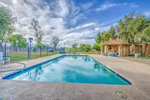18811 N 19th Ave, Phoenix, AZ 85027 - Photo 13