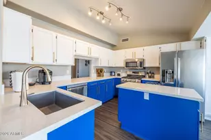 8821 W Keim Dr, Glendale, AZ 85305 - Photo 13