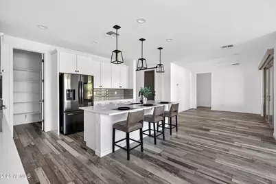 17650 W Hedgehog Place, Surprise, AZ 85387 - Photo 19