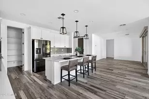 17650 W Hedgehog Pl, Surprise, AZ 85387 - Photo 19