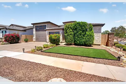 17650 W Hedgehog Place, Surprise, AZ 85387 - Photo 3