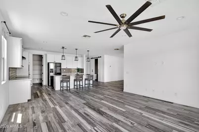 17650 W Hedgehog Place, Surprise, AZ 85387 - Photo 15
