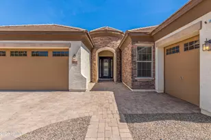 1342 E Milada Dr, Phoenix, AZ 85042 - Photo 1