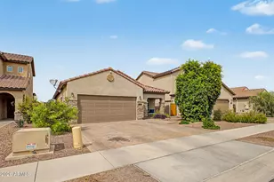 614 W Kerry Ln, Phoenix, AZ 85027 - Photo 3