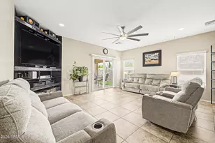 614 W Kerry Ln, Phoenix, AZ 85027 - Photo 11