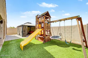614 W Kerry Ln, Phoenix, AZ 85027 - Photo 33