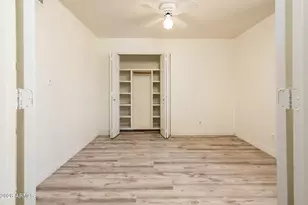 8407 E Crestwood Way, Scottsdale, AZ 85250 - Photo 17