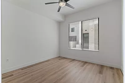7300 E Earll Drive #1018, Scottsdale, AZ 85251 - Photo 13