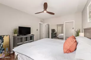 3270 E Camelback Rd, Phoenix, AZ 85018 - Photo 15