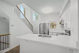 166 W Laurel Ct, Gilbert, AZ 85233 - Photo 11