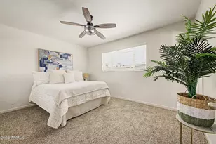 3049 W Corrine Dr, Phoenix, AZ 85029 - Photo 9
