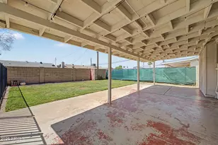 3049 W Corrine Dr, Phoenix, AZ 85029 - Photo 19