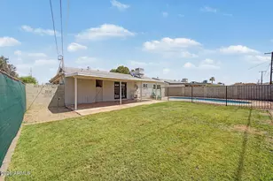 3049 W Corrine Dr, Phoenix, AZ 85029 - Photo 17