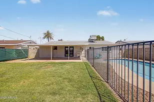 3049 W Corrine Dr, Phoenix, AZ 85029 - Photo 19