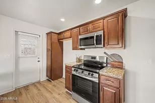3049 W Corrine Dr, Phoenix, AZ 85029 - Photo 11