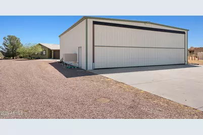 48023 N 518th Avenue, Aguila, AZ 85320 - Photo 39