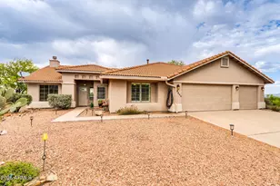 8405 S Palisades Dr, Hereford, AZ 85615 - Photo 9