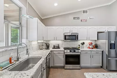 8405 S Palisades Drive, Hereford, AZ 85615 - Photo 25