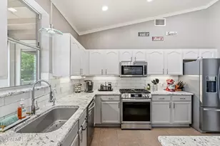 8405 S Palisades Dr, Hereford, AZ 85615 - Photo 25