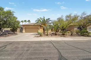 6131 S Topaz Pl, Chandler, AZ 85249 - Photo 5