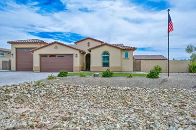 13531 W Tuckey Court, Glendale, AZ 85307 - Photo 5