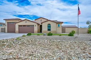 13531 W Tuckey Ct, Glendale, AZ 85307 - Photo 5