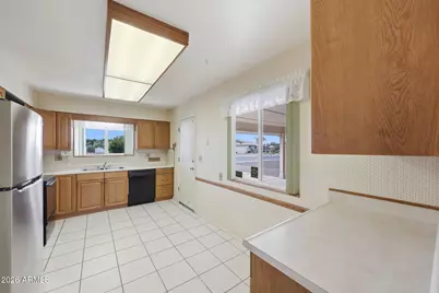 10362 W Cameo Drive, Sun City, AZ 85351 - Photo 17