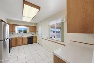 10362 W Cameo Dr, Sun City, AZ 85351 - Photo 17