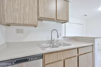10620 W Northern Avenue #5, Glendale, AZ 85307 - Photo 21