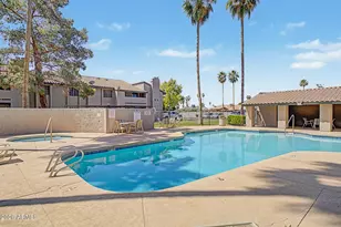 533 W Guadalupe Rd, Mesa, AZ 85210 - Photo 13