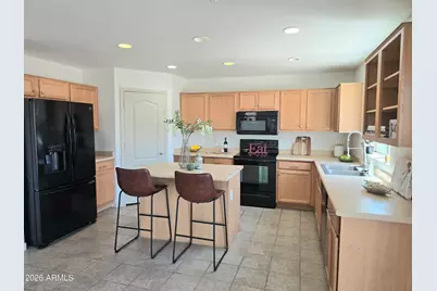 25037 W Illini Street, Buckeye, AZ 85326 - Photo 5