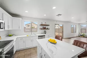 25037 W Illini St, Buckeye, AZ 85326 - Photo 7