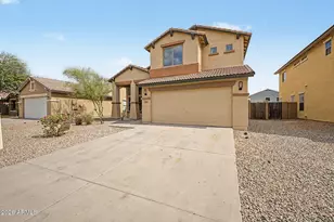 25037 W Illini St, Buckeye, AZ 85326 - Photo 31