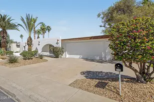 4050 E Alan Ln, Phoenix, AZ 85028 - Photo 3