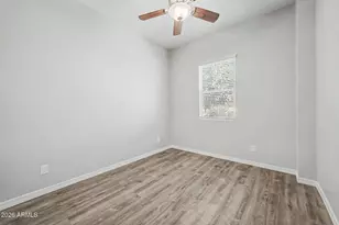 927 S Soho Ln, Chandler, AZ 85225 - Photo 25
