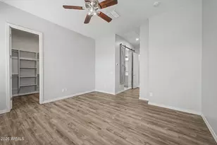 927 S Soho Ln, Chandler, AZ 85225 - Photo 19