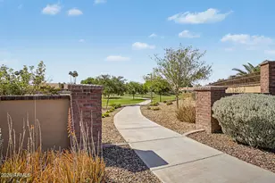 927 S Soho Ln, Chandler, AZ 85225 - Photo 43