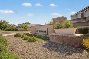 927 S Soho Ln, Chandler, AZ 85225 - Photo 37