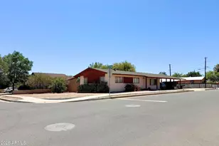 111 W Apache St, Wickenburg, AZ 85390 - Photo 3