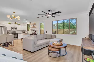 3345 E Pinchot Ave, Phoenix, AZ 85018 - Photo 7