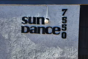 7550 N 12th St, Phoenix, AZ 85020 - Photo 3